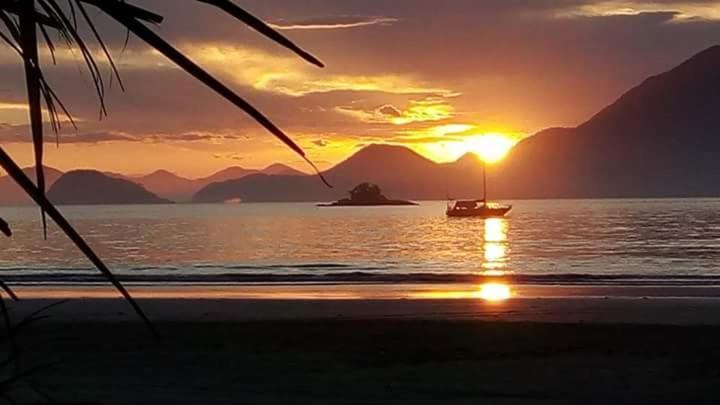 Suite A Beira Mar Em Ubatuba-Sp Luaran gambar